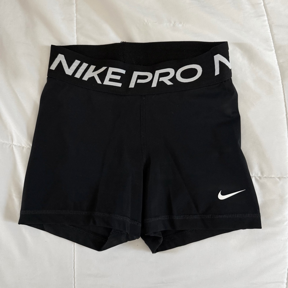 Nike Pro Shorts - Black